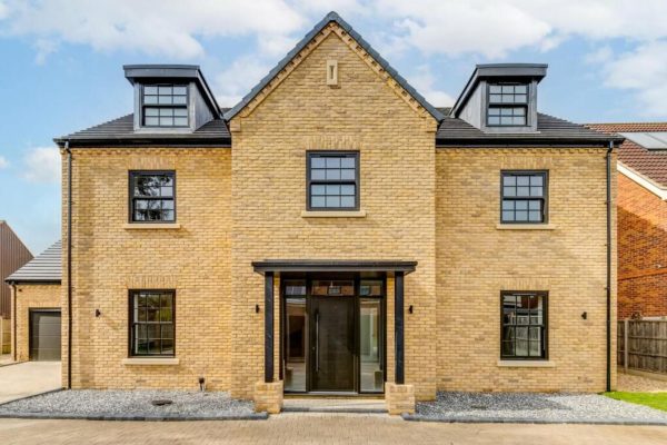 20230414_193916000_iOS